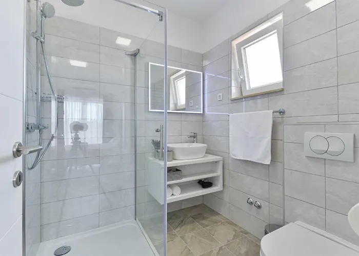 Villa Luxury Stone Banovi With Heated Pool *