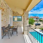 Luxury Stone Banovi With Heated Pool Villa Vinjerac