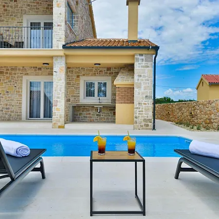 Luxury Stone Banovi With Heated Pool * Vinjerac