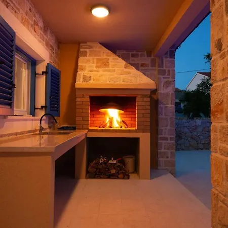 Luxury Stone Banovi With Heated Pool Villa Vinjerac