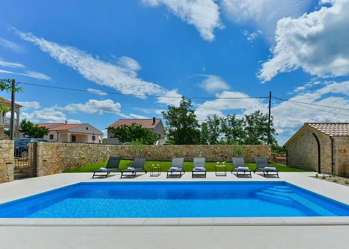 Luxury Stone Banovi With Heated Pool *