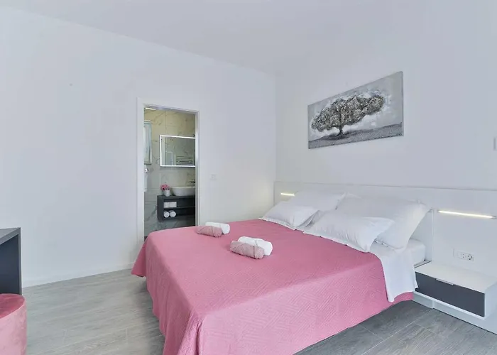 Luxury Stone Banovi With Heated Pool * Vinjerac