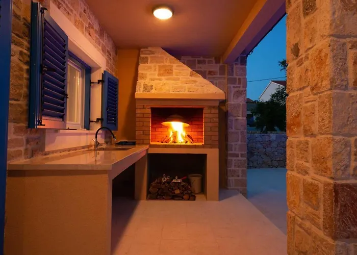 Luxury Stone Banovi With Heated Pool Villa Vinjerac