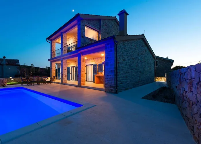 Luxury Stone Banovi With Heated Pool * Vinjerac