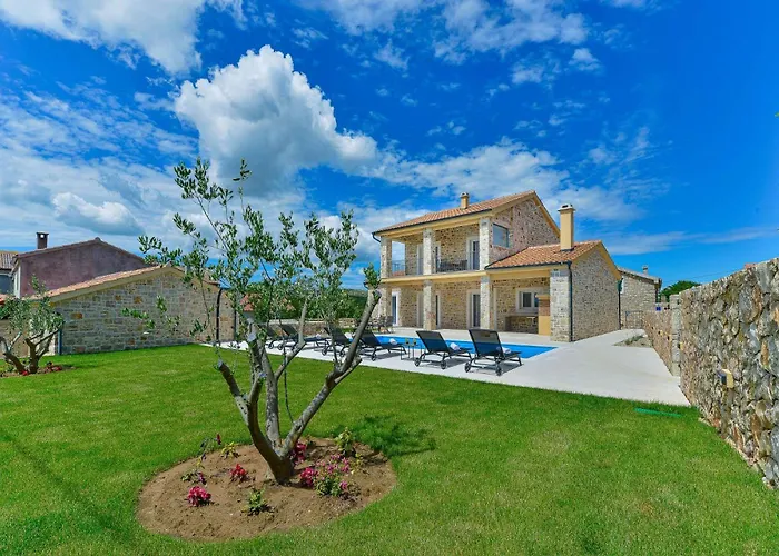Luxury Stone Banovi With Heated Pool *